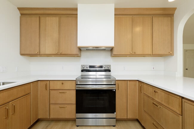 Building Photo - 2447 Delta Ct Unit Apartment 1