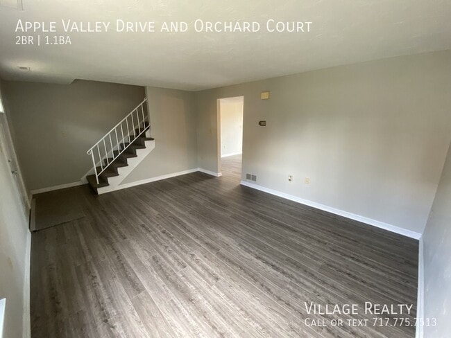 Photo - 502 Orchard Ct