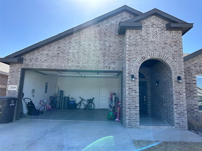 Photo - 3119 Mearns Ct