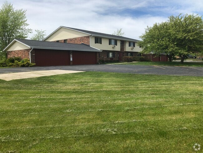 Building Photo - W151S7043 Cornell Cir Rental
