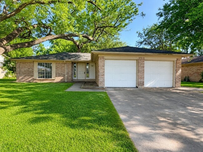 Building Photo - 22411 Merrymount Dr
