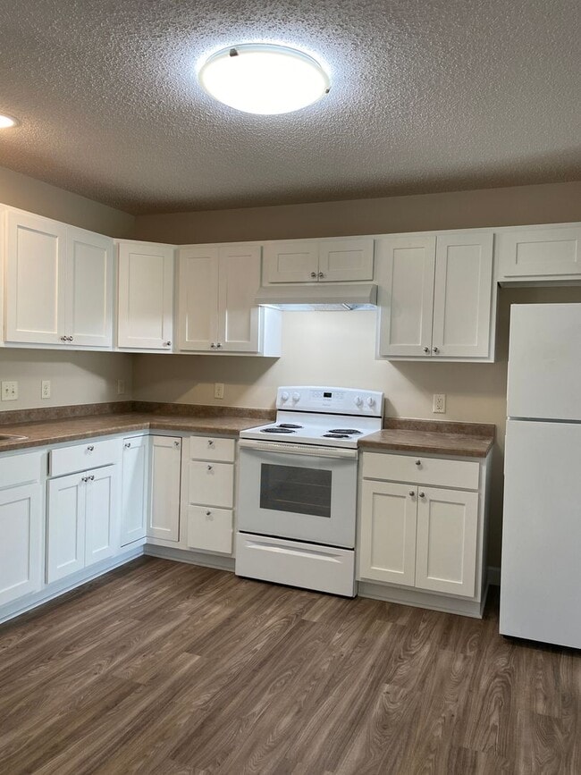 Photo - Updated 2 Bedroom Town Home