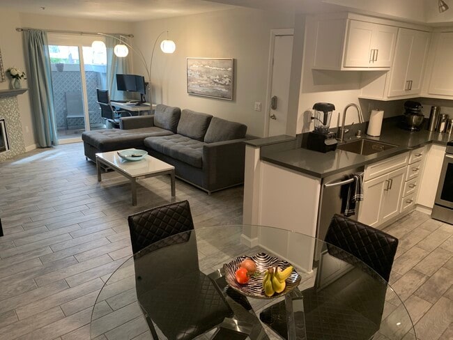 Photo - 122 Mangano Cir Condo Unit 122