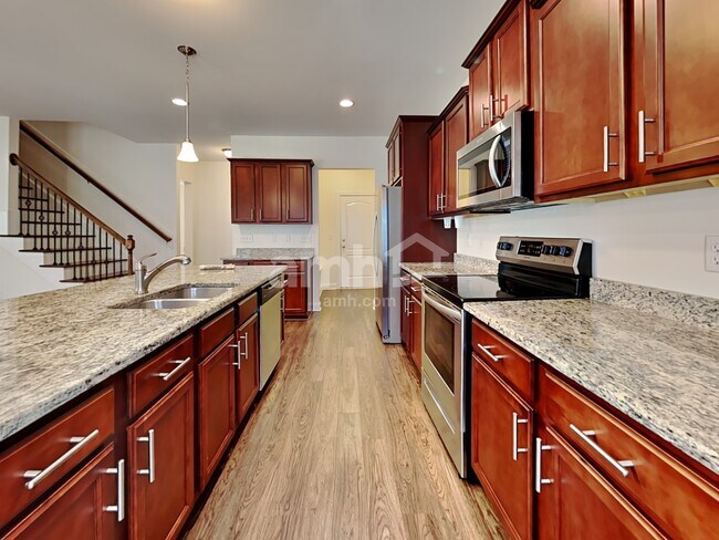 100 Doral Blue Dr
