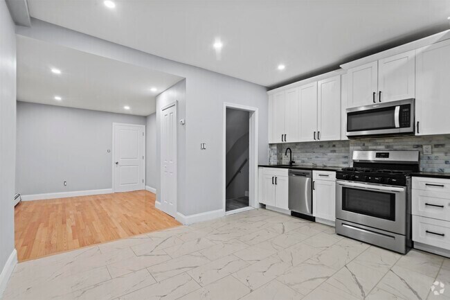 Building Photo - 510 New York Ave Unit 1 Rental