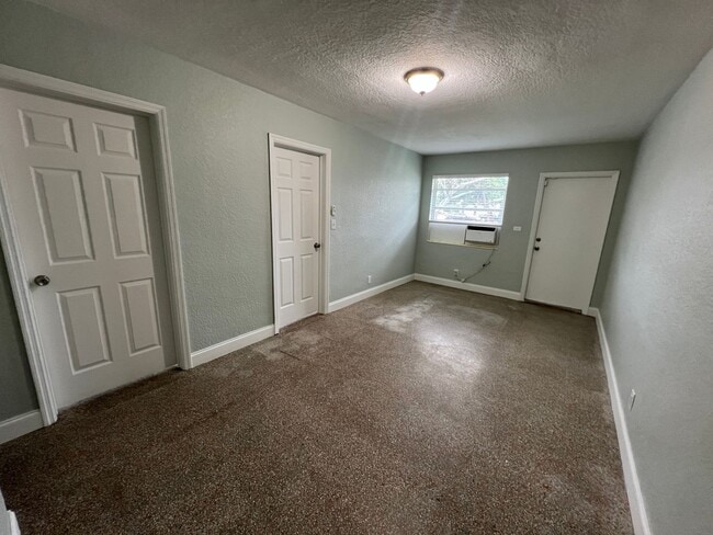 Photo - 1531 NW 7th St Unit 2