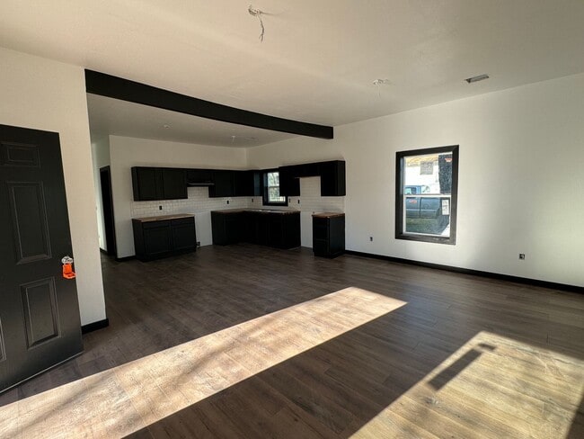 Photo - Newly remodeled 3 bedroom 2 bath across from Park!