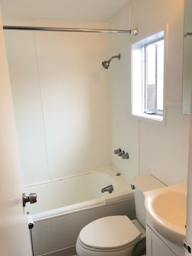 Photo - Wightman Unit 2111