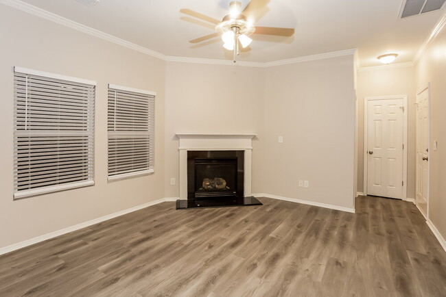 Photo - 4611 Meadowfield Rd