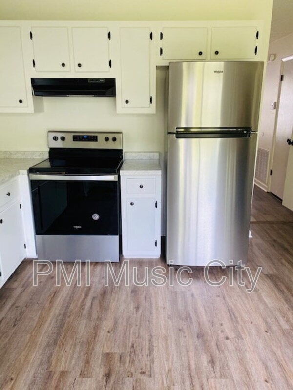 Photo - 206 Reeves St Unit B