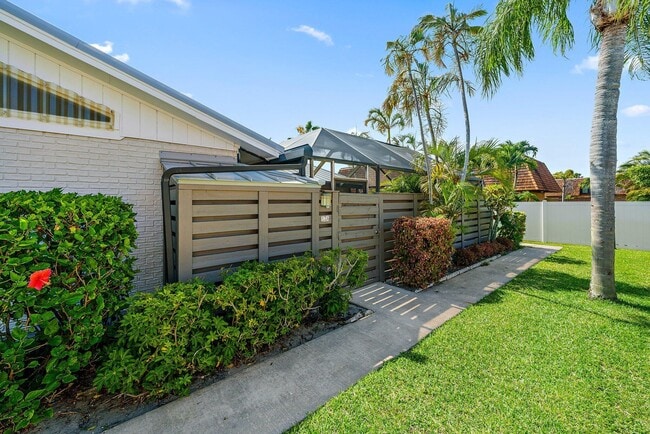 Photo - 1801 S US Highway 1