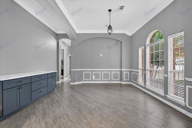 Photo - 608 Walnut Hollow Dr