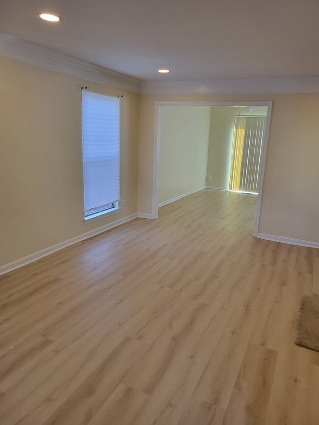 Photo - 2681 McGuffeys Ct