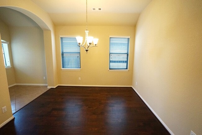 Photo - 1067 Cedar Lake Ct
