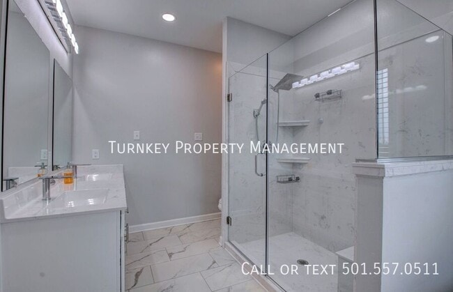 Photo - 4314 Old Oak Dr