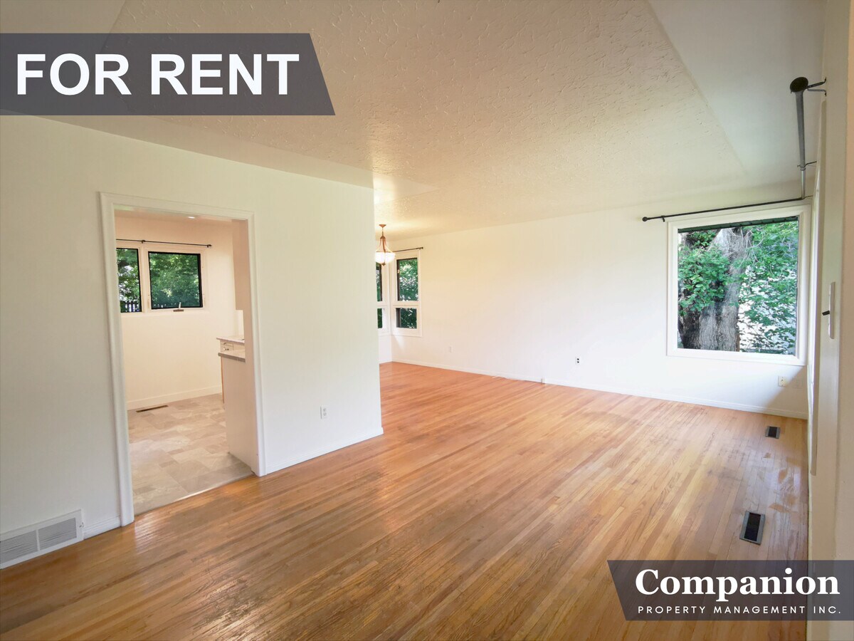 Photo - 517-522 22 St E