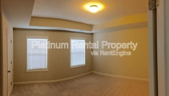 Photo - 2635 Runnymede Ct