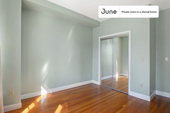 Photo - Room in Shared 4 bed/1 bath home Unit B