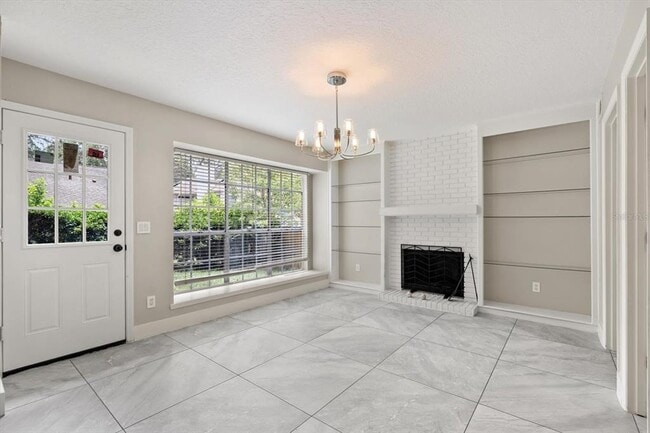 Photo - 1509 Red Oak Ct