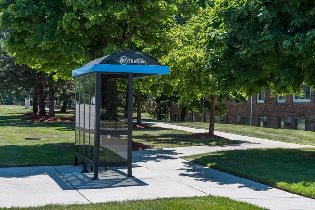 AAATA Bus Route 5 Access