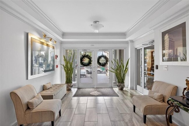 Photo - 1075 Peachtree Walk NE