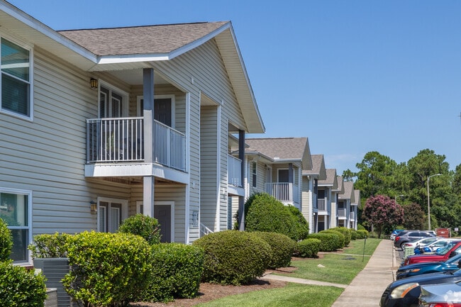 Building Photo - Riverwood Apartments