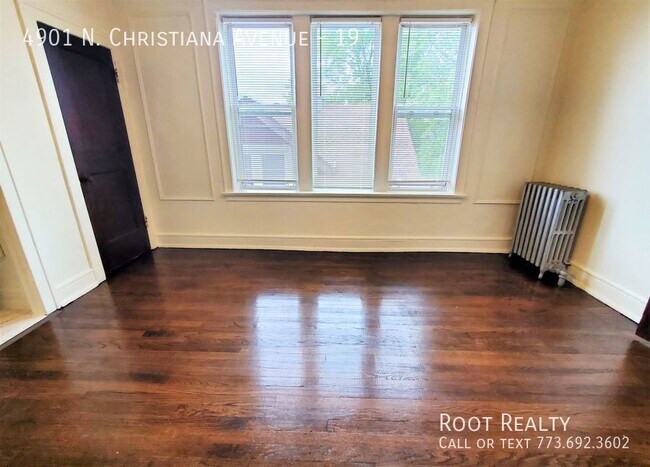 Photo - East Albany Park - Updated Studio Apt - Fr... Unidad 19