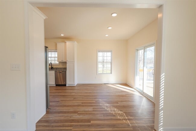 Photo - 7251 Hilliard Cir