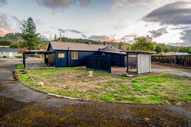 Photo - Fully Remodeled 3 Bedroom Home in Historic Oakland