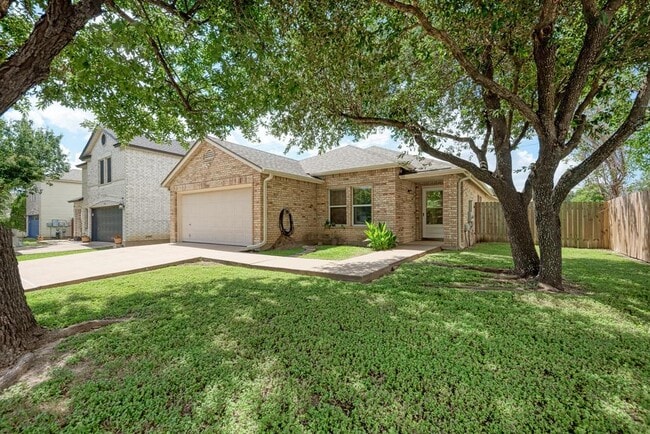 Photo - 1201 Sheltie Ln