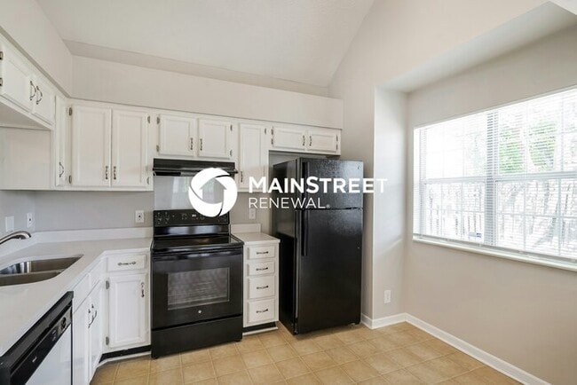 Photo - 3 Bedroom Pet-Friendly Home in HERMITAGE, TN with Main Street Renewal
