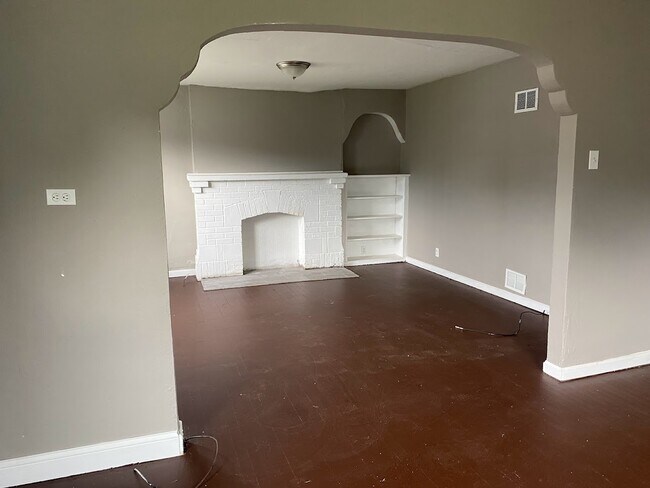 Photo - 7061 Idlewild Ave