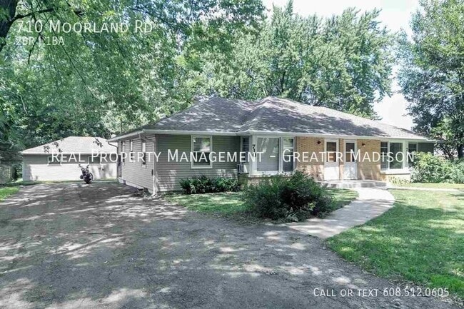 Building Photo - 710 Moorland Rd Rental