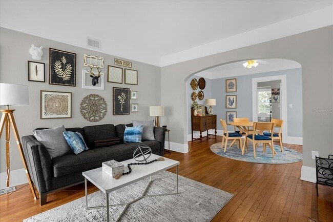 Photo - 711 Arlington St