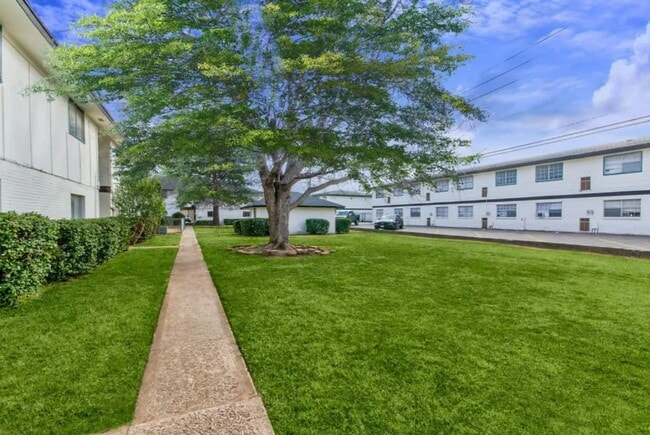 Summer Place Apartments