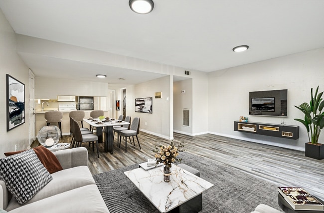 Photo - 4001 Georgetown Dr