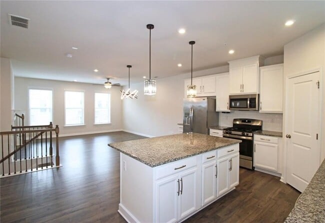 Photo - 1640 Coasta Way