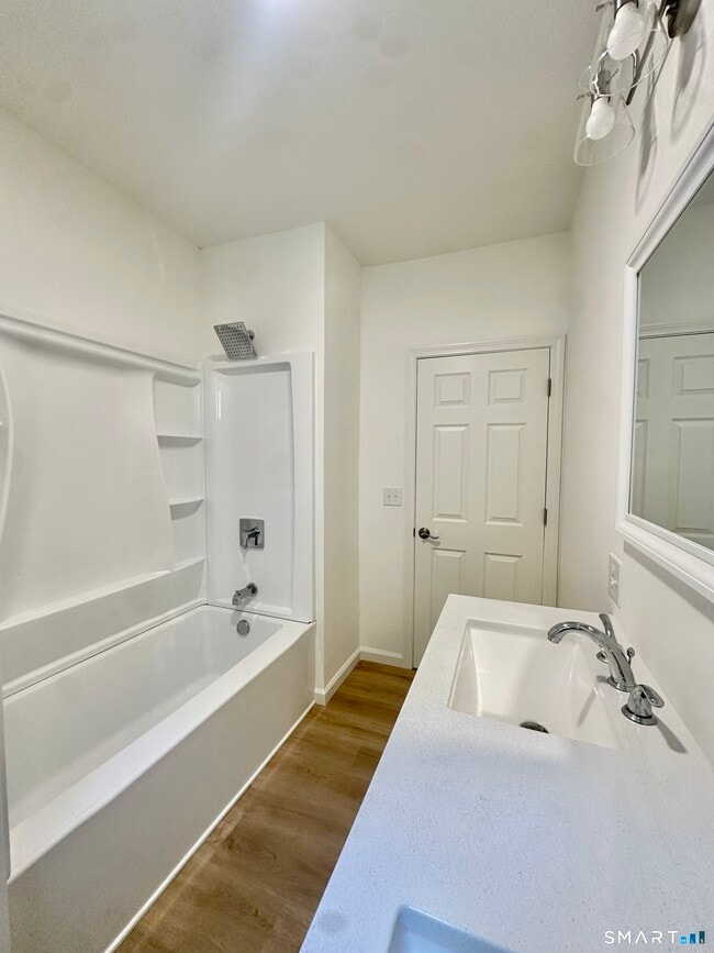 Photo - 216 Minerva St Unit 1st floor