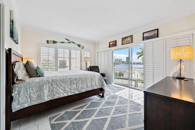 Photo - 250 Bradley Pl Unit 308