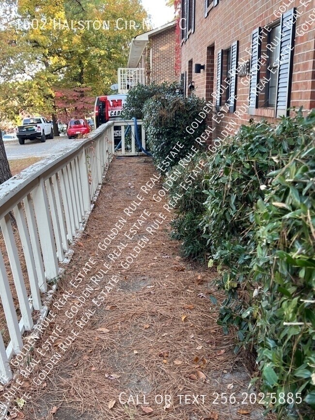 Building Photo - 1502 Halston Cir NW Unit C