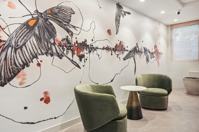 Photo - Bristol House