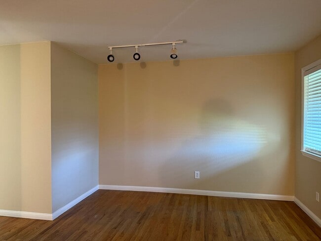 Photo - Charming 3 Bedroom, 2 Bath Home in East Woodland