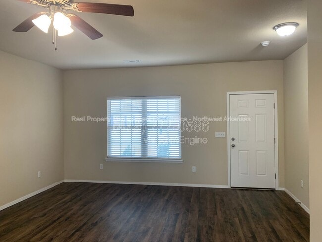 Photo - 4401 SW Gallatine Ave