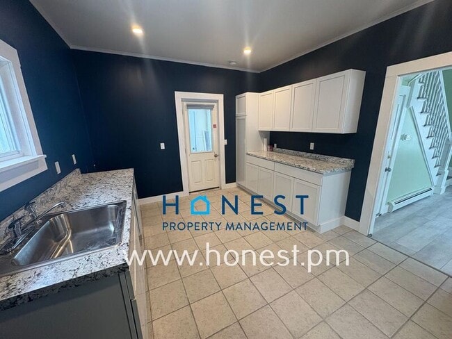 Photo - 101 Sabbatus Street