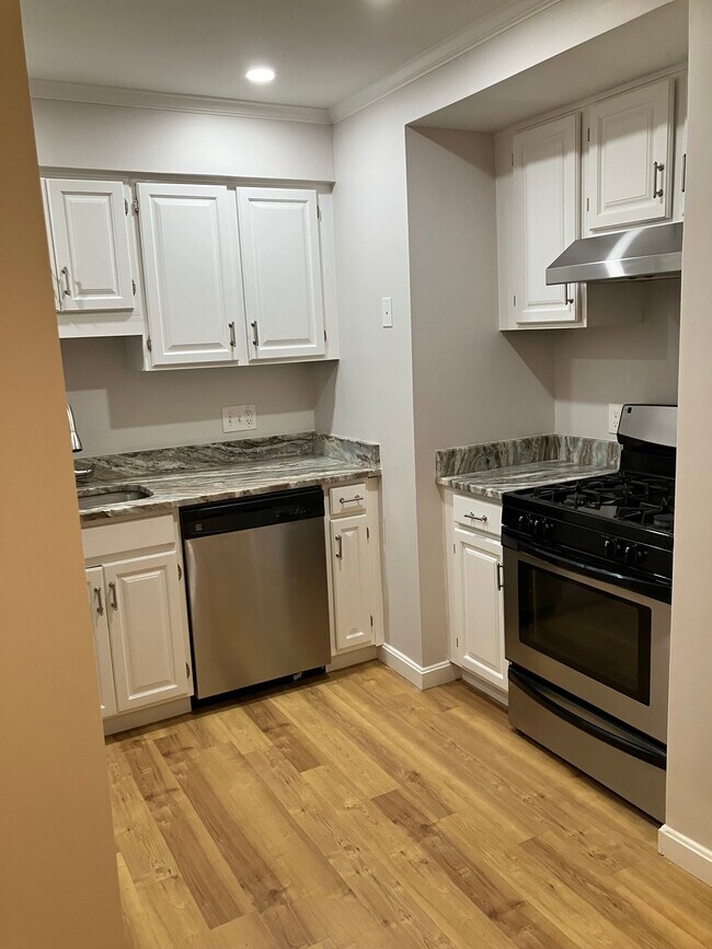 Photo - 716 Springbrook Cir Condo Unit 716