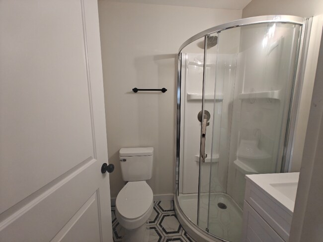 Photo - 920 Friendly Pl