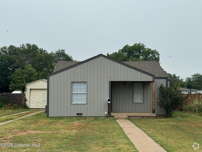 Building Photo - 3516 31st St Rental