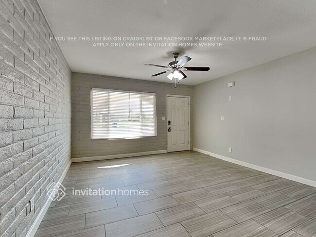 Photo - 1524 E Alameda Dr