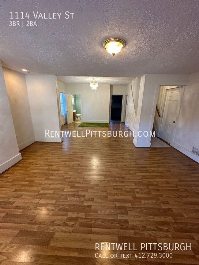 3 Bedroom Home in McKees Rocks Rental House Rental in Mckees Rocks, PA