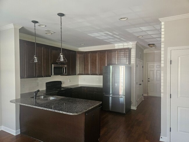 Photo - 216 Hawks Nest Cir